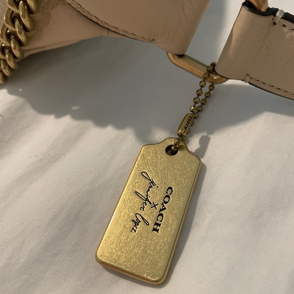 Limited edition Coach x Jennifer Lopez Belt bag- cream - Picture 7 of 7
